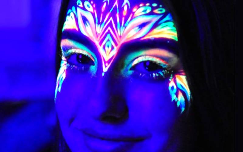 UV Glow Face & Body Painting – Face Painting by Poodie Paint